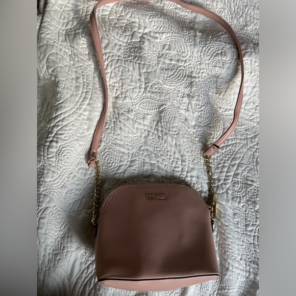 Steve Madden Blush Crossbody Bag with Gold Chain NWOT - Picture 3 of 5